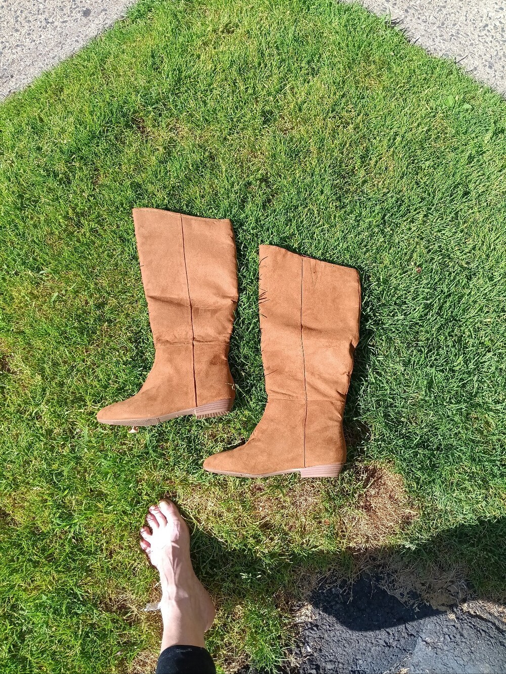 Women's Tall Faux Suede Knee-High Boots - Tan